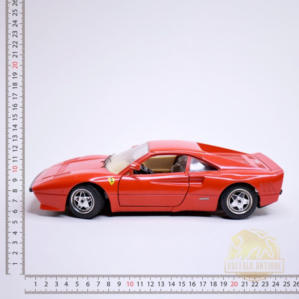 Autó: Bburago Ferrari GTO 1984