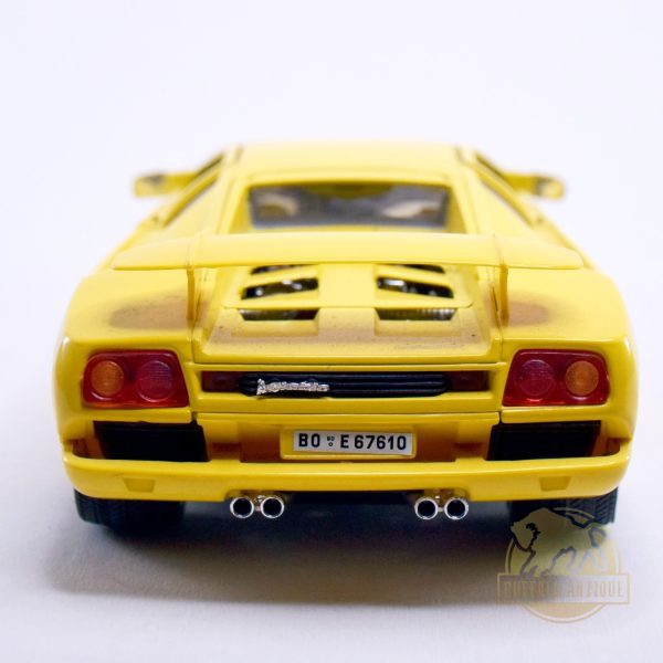 Autó: Bburago Lamborghini Diablo