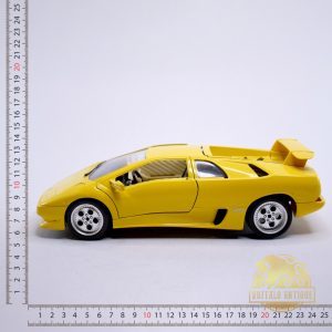 Autó: Bburago Lamborghini Diablo