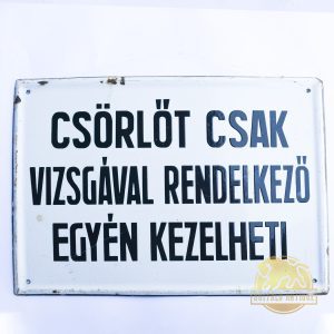 Zománctábla -Csörlőt csak...