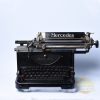 Mercedes típusú írógép